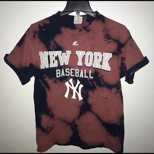 New York Yankees T-Shirt (Distressed)
